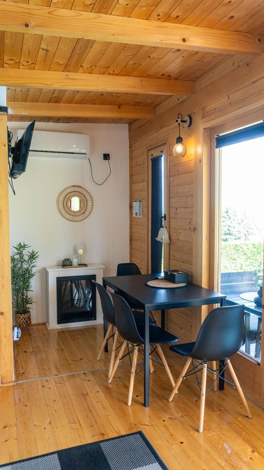Woody House Villa Krcedin ภายนอก รูปภาพ